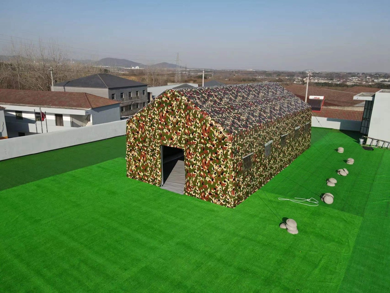 5.5*10.5米迷彩充气帐篷.